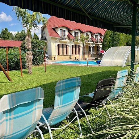 Bajor Panzio Buek-Buekfuerdo, Adults Friendly 12 Plus Buitenkant foto