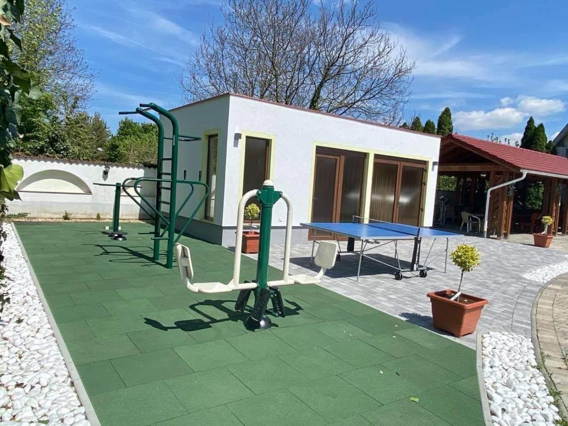 Bajor Panzio Buek-Buekfuerdo, Adults Friendly 12 Plus Buitenkant foto
